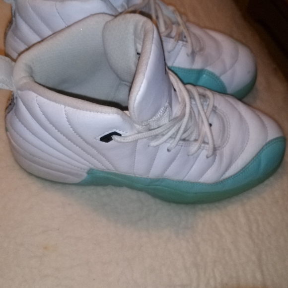 Jordan high tops girls - Picture 4 of 5